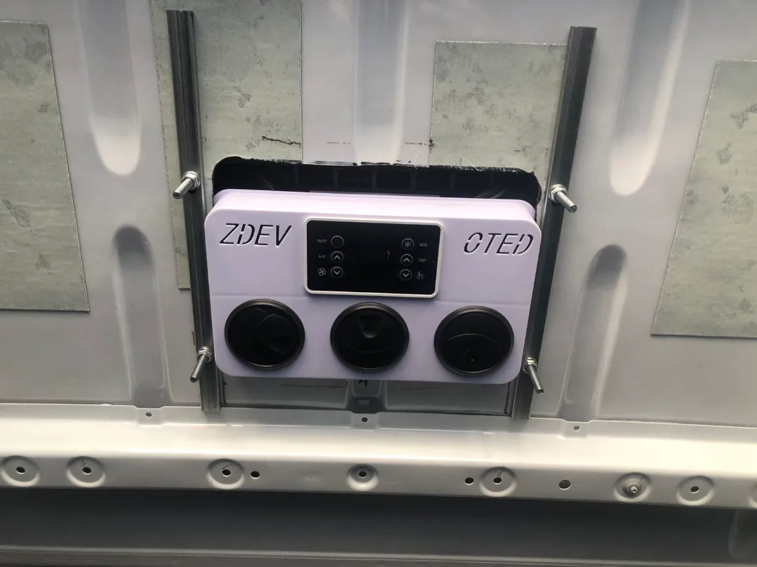Panel de control. Instalaciones en van